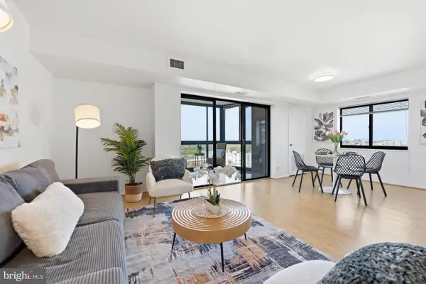 900 N Stafford St #1919, ARLINGTON, VA 22203