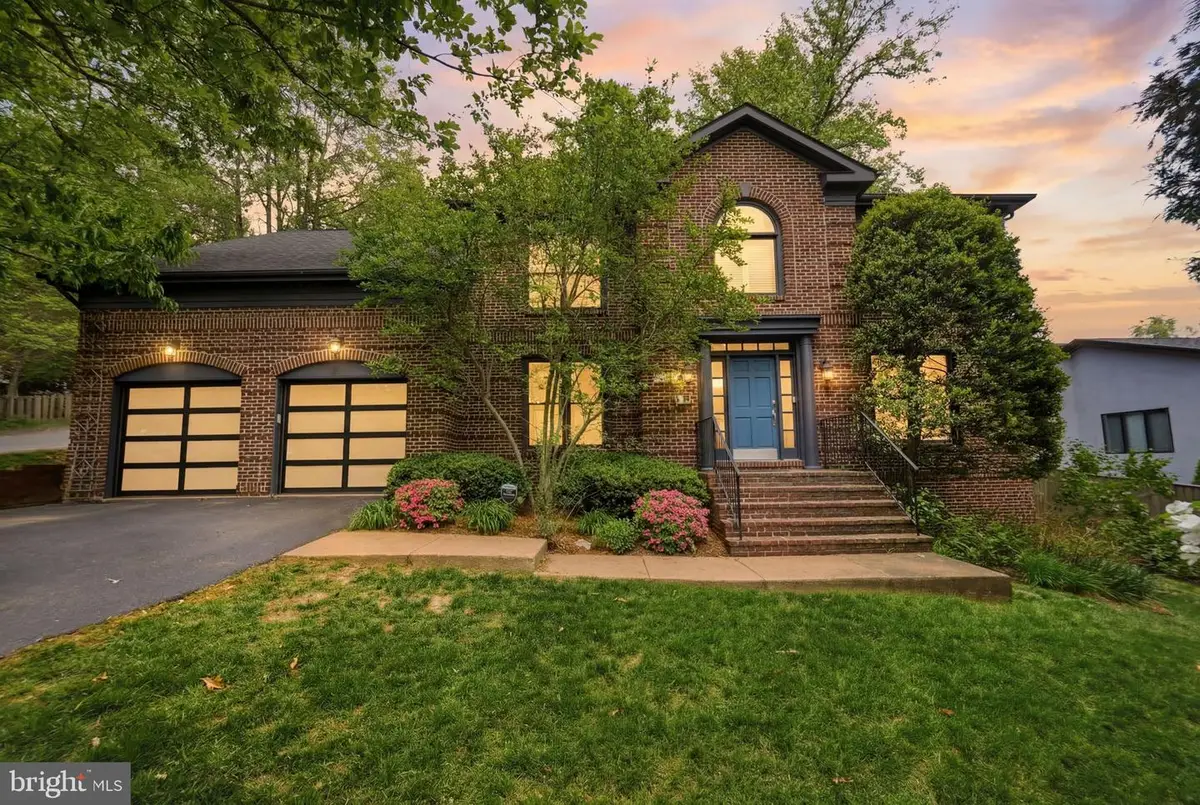 2235 Military Rd, Arlington, VA 22207 - #1