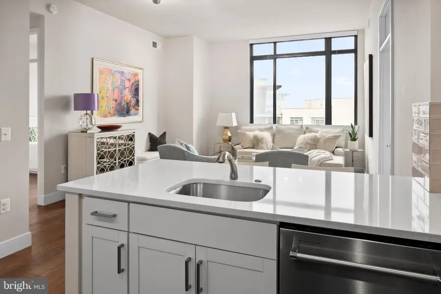 2000 Clarendon Blvd #504, Arlington, VA 22201 - #2