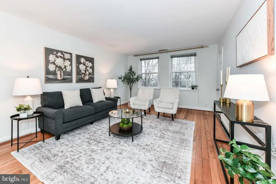 3279 S Stafford St #b2, Arlington, VA 22206 - #2