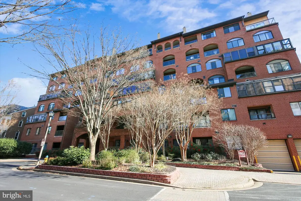 1029 N Stuart St #413, Arlington, VA 22201 - #1