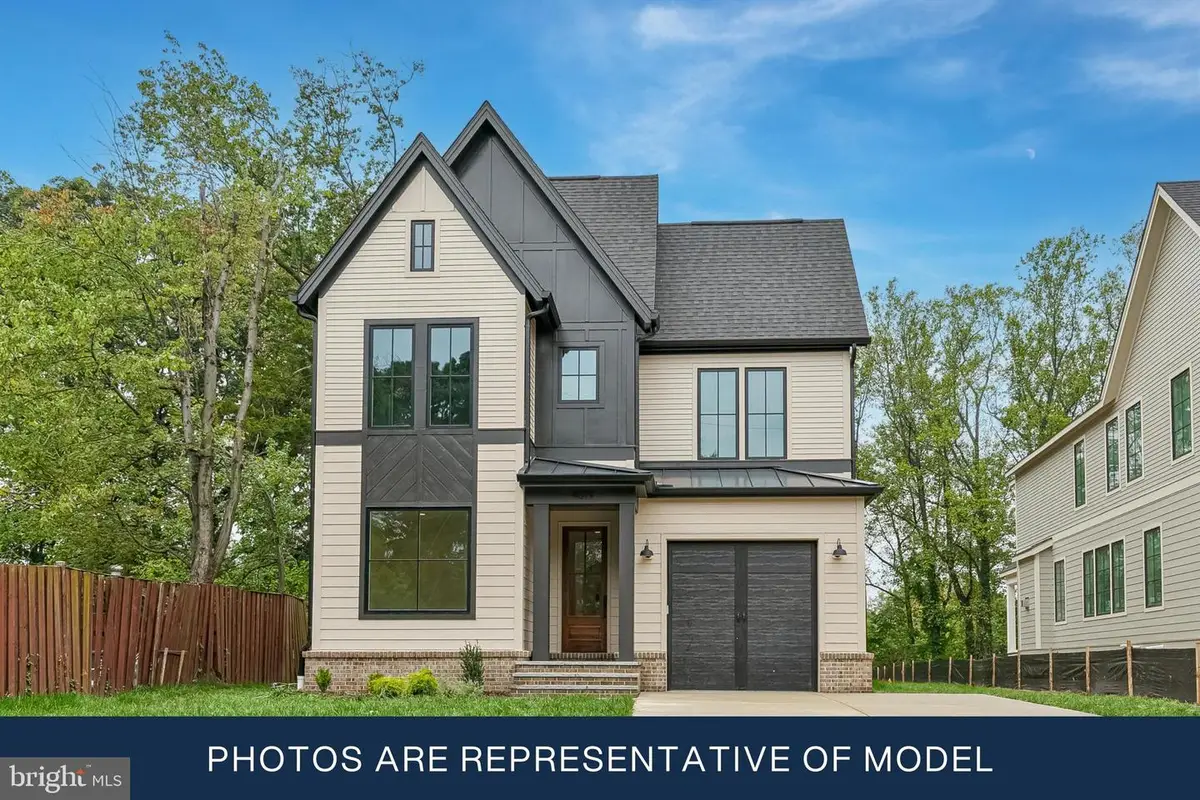 123 N Edgewood St, Arlington, VA 22201 - #1