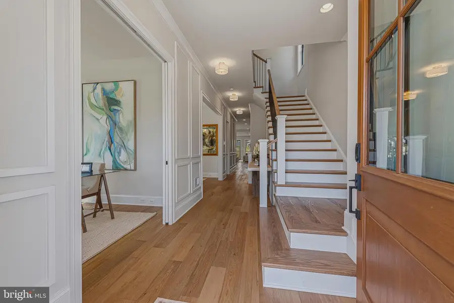 724 N Cleveland St, Arlington, VA 22201 - #2