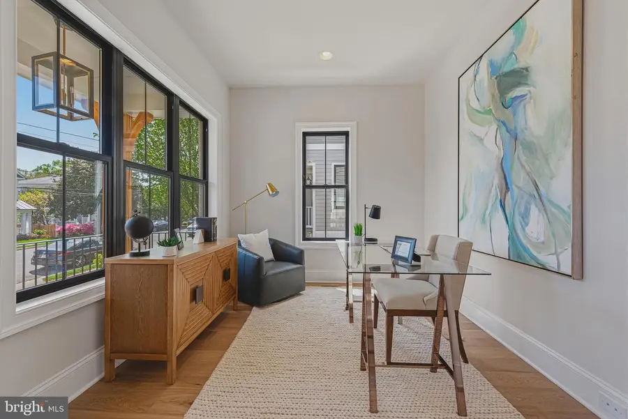 724 N Cleveland St, Arlington, VA 22201 - #3