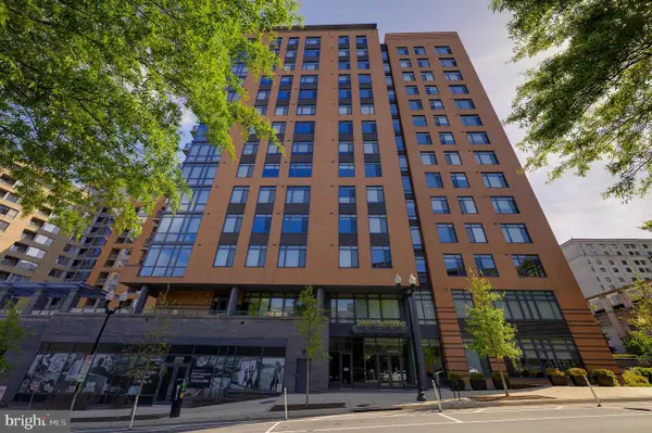 2000 Clarendon Blvd #303, ARLINGTON, VA 22201