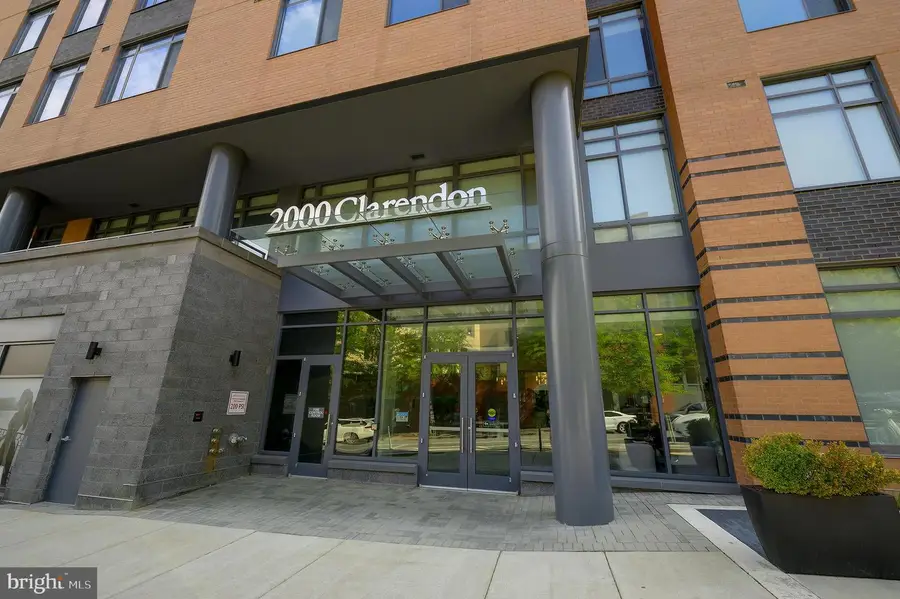 2000 Clarendon Blvd #303, Arlington, VA 22201 - #2
