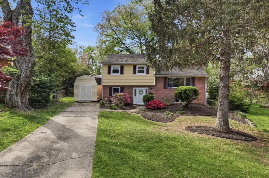 6912 30th St N, Arlington, VA 22213 - #2