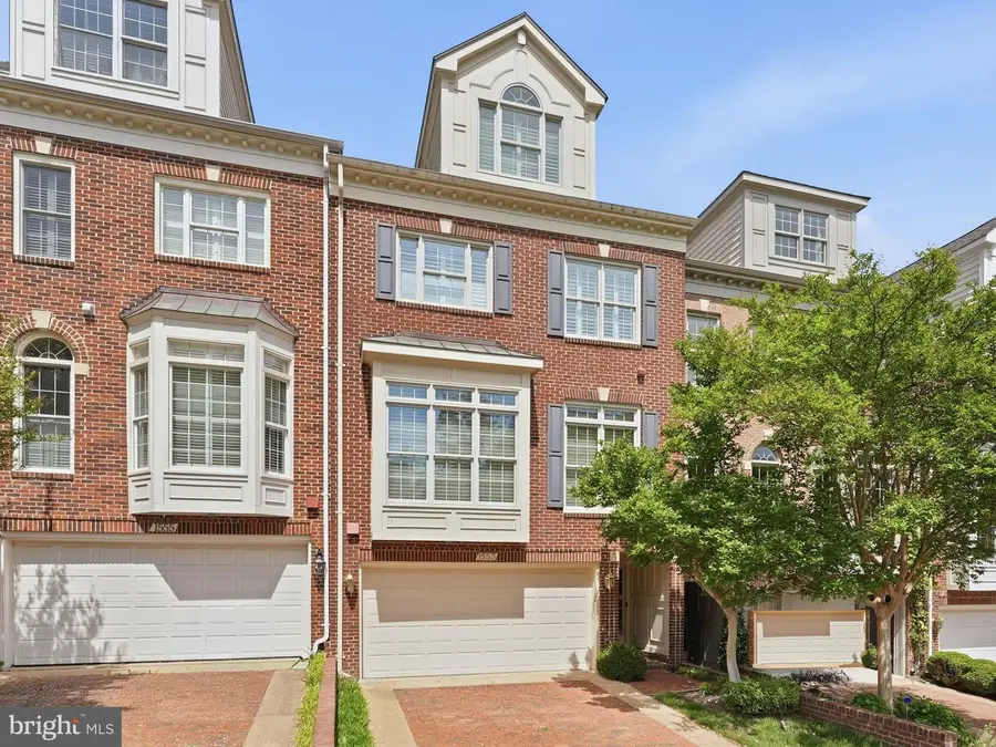1553 22nd St N, Arlington, VA 22209 - #2