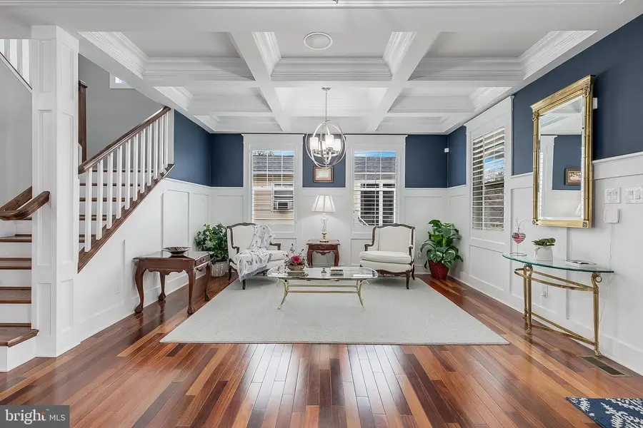 606 S Barton St, Arlington, VA 22204 - #2