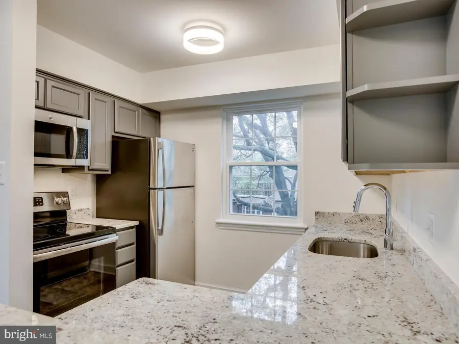 2104 N Scott St #35, Arlington, VA 22209 - #2