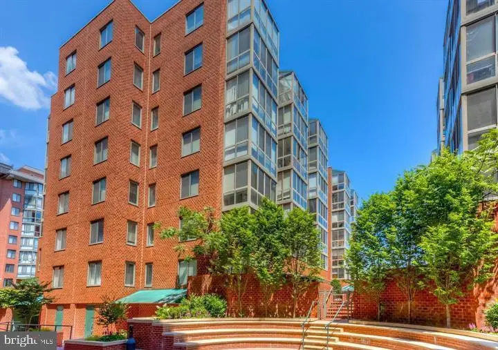 1045 N Utah St #2-602, Arlington, VA 22201 - #1