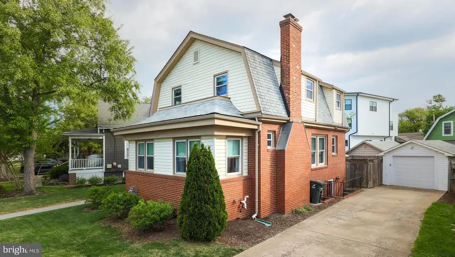 255 N Bryan St, Arlington, VA 22201 - #2