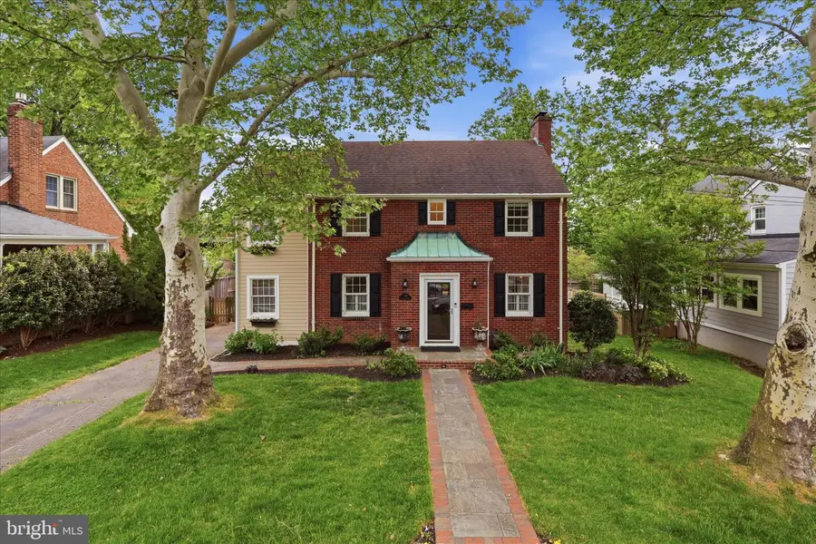 139 S Abingdon St, Arlington, VA 22204 - #2