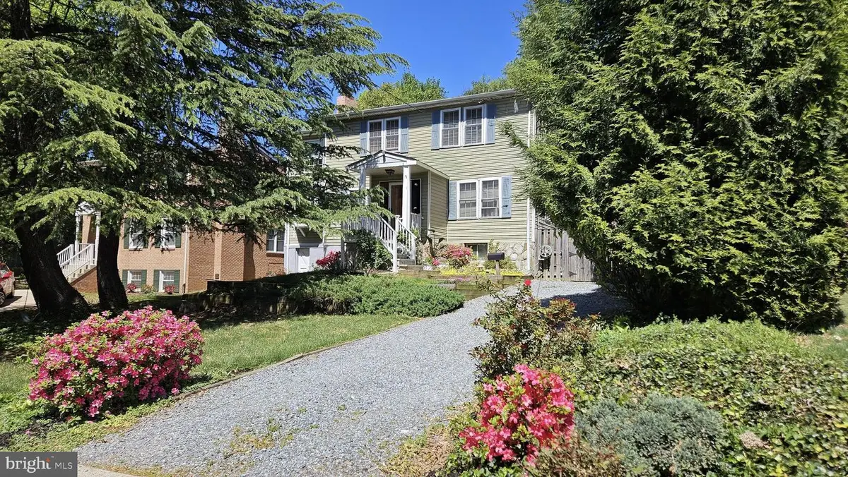 5935 15th St N, Arlington, VA 22205 - #1