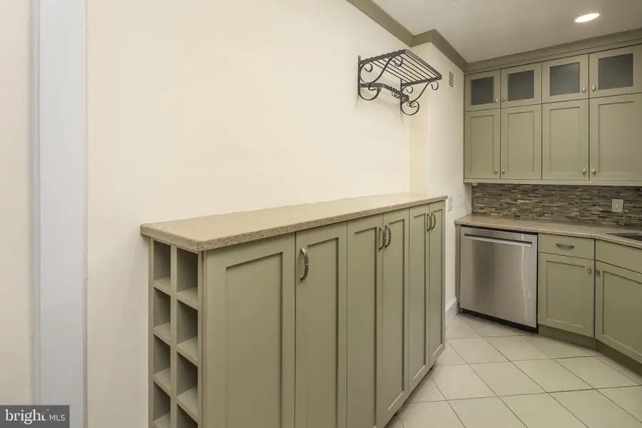 3000 Spout Run Pkwy #b408, Arlington, VA 22201 - #3