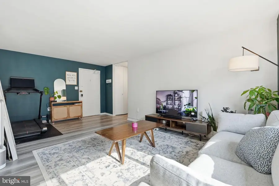 1200 S Arlington Ridge Rd #614, Arlington, VA 22202 - #3