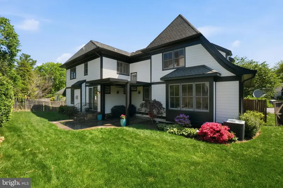 2808 John Marshall Dr, Arlington, VA 22207 - #3