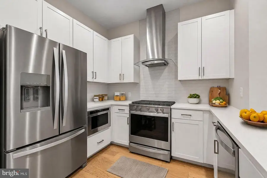 2000 Clarendon Blvd #203, Arlington, VA 22201 - #2