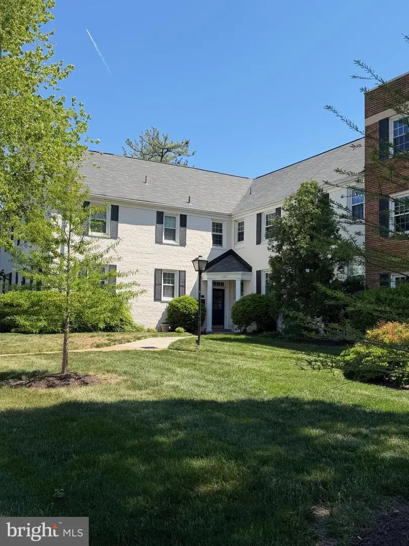 1301 S Walter Reed #1102, Arlington, VA 22204 - #1