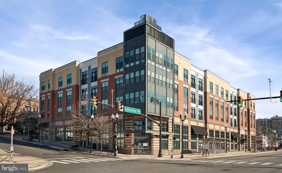 989 S Buchanan St #312, Arlington, VA 22204 - #2