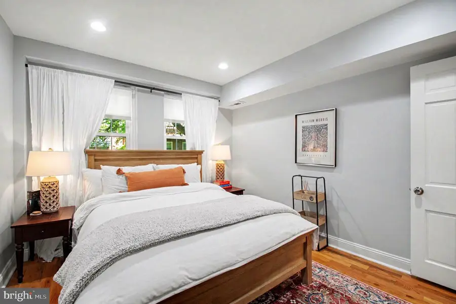 3302 S Wakefield St, Arlington, VA 22206 - #3
