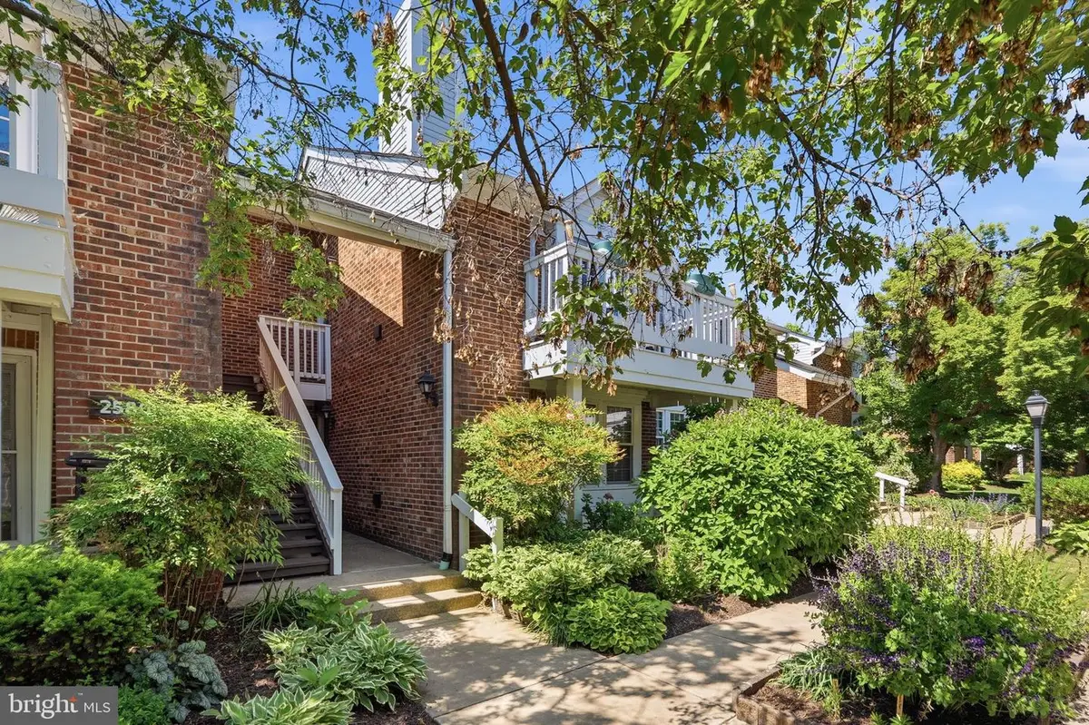 2580-d S Arlington Mill Dr #4, Arlington, VA 22206 - #1