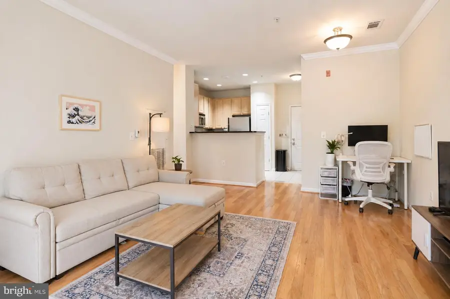 2465 Army Navy Dr #101, Arlington, VA 22206 - #2