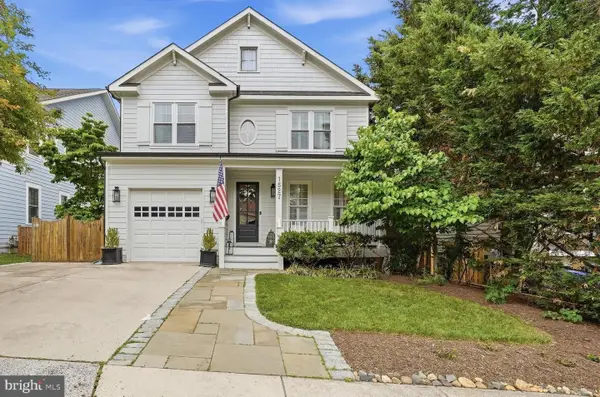 1527 N Randolph St, ARLINGTON, VA 22207
