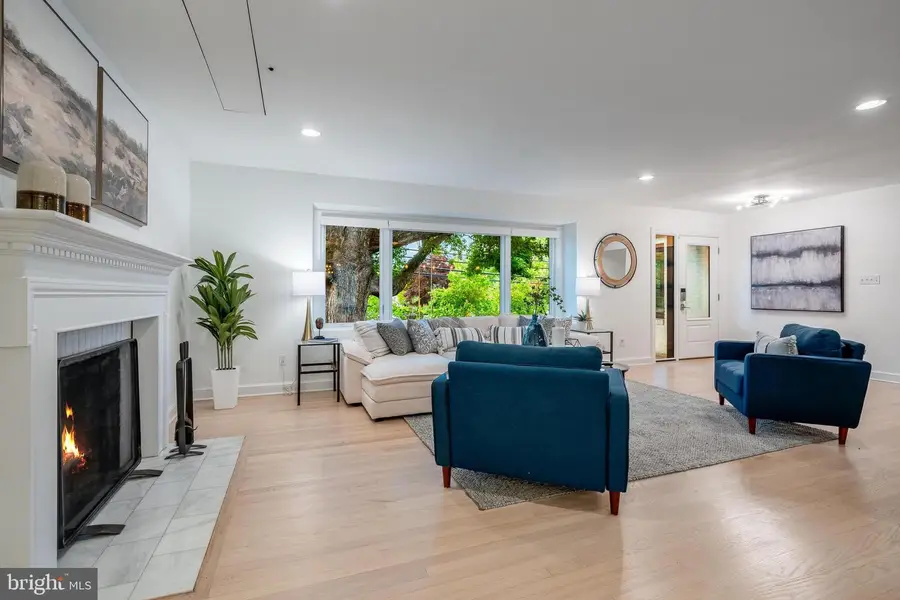 5024 Williamsburg Blvd, Arlington, VA 22207 - #3