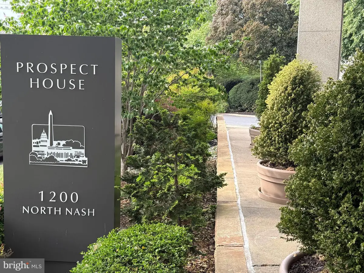 1200 N Nash St #220, Arlington, VA 22209 - #1