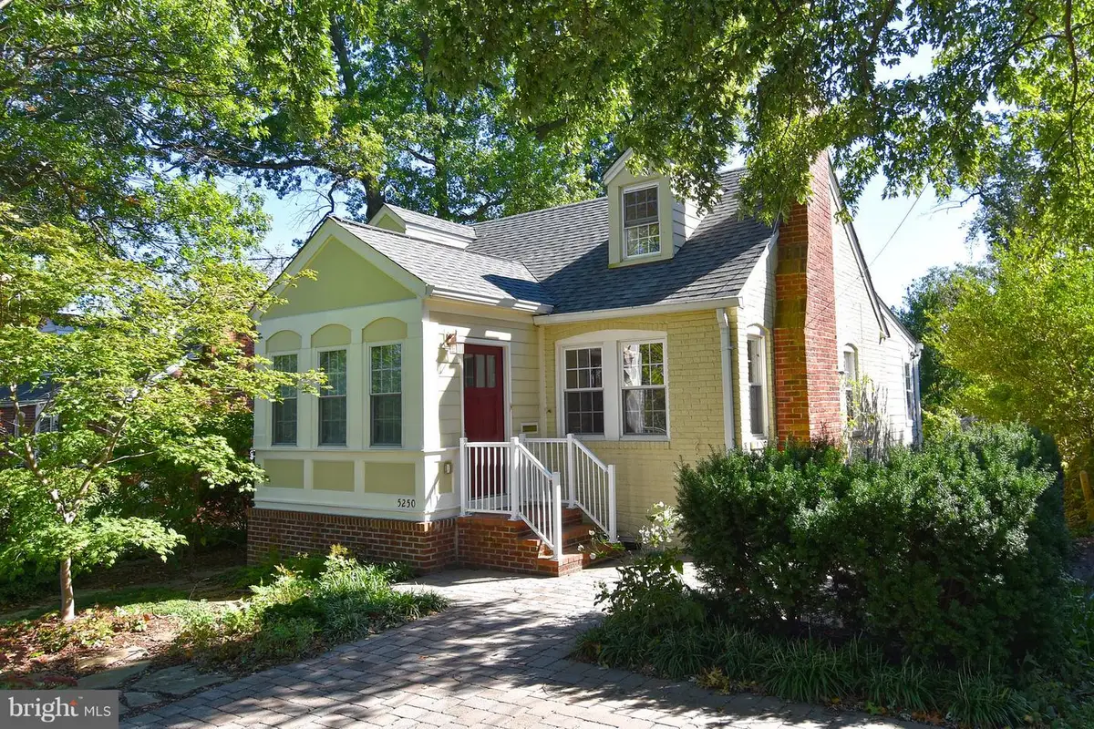 5250 26th St N, Arlington, VA 22207 - #1