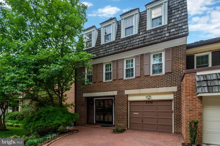 2338 S Queen St, Arlington, VA 22202 - #2