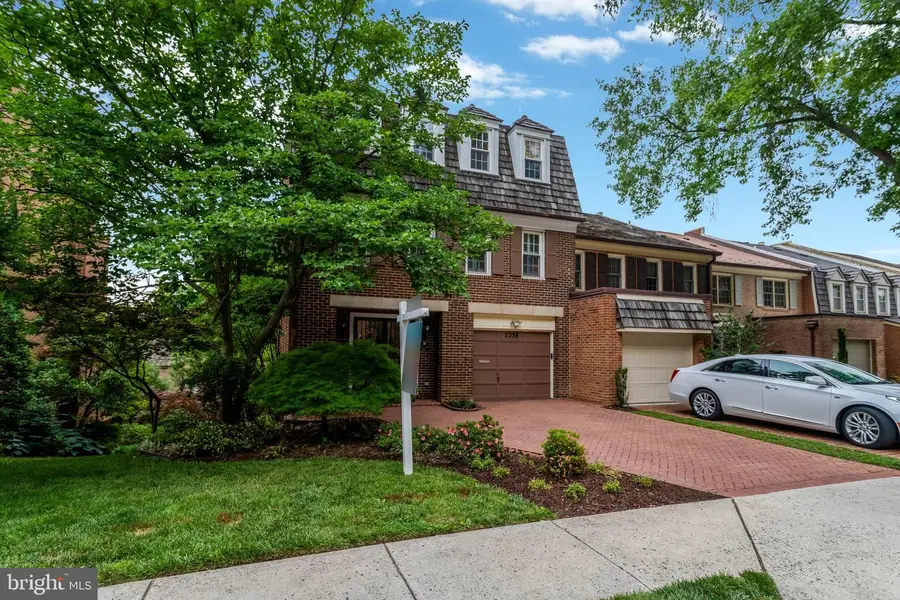 2338 S Queen St, Arlington, VA 22202 - #3