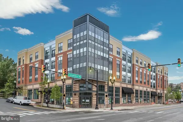 989 S Buchanan St #416, ARLINGTON, VA 22204