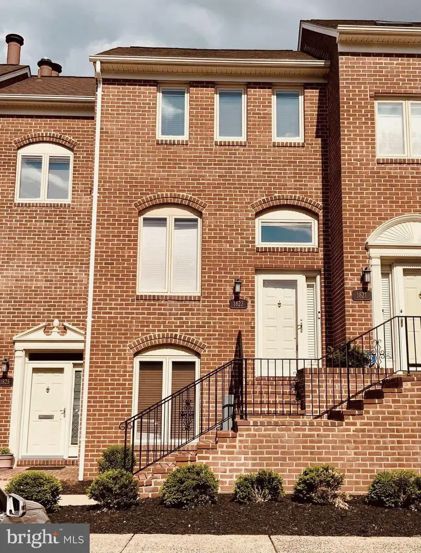 1823 N Uhle St, Arlington, VA 22201 - #1