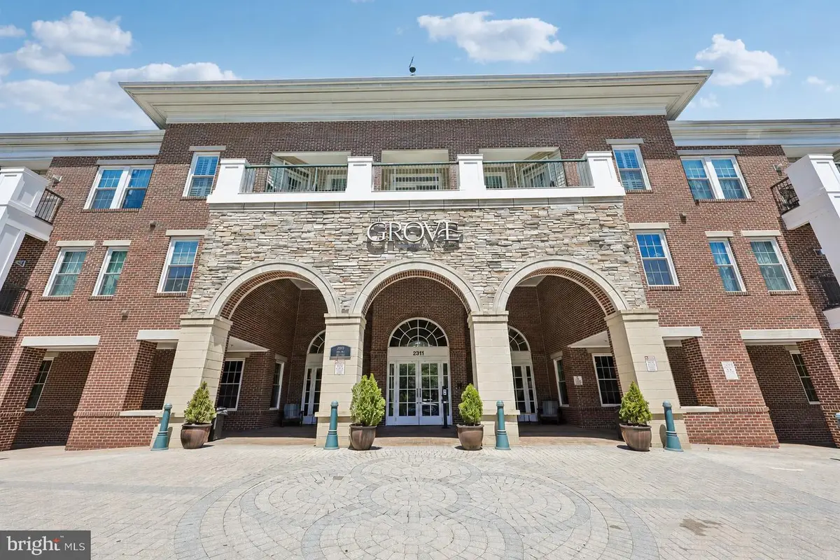 2055 26th St S #5-203, Arlington, VA 22206 - #1