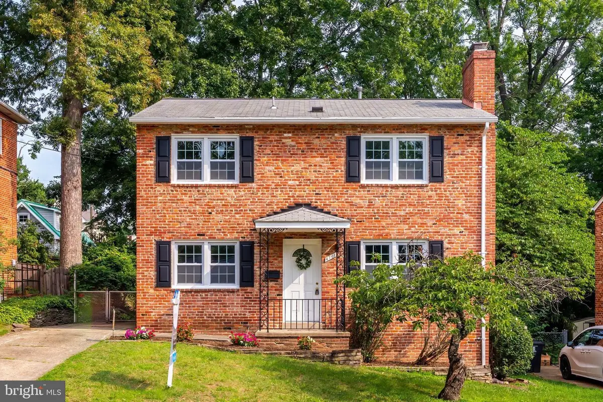4701 9th St S, Arlington, VA 22204 - #1