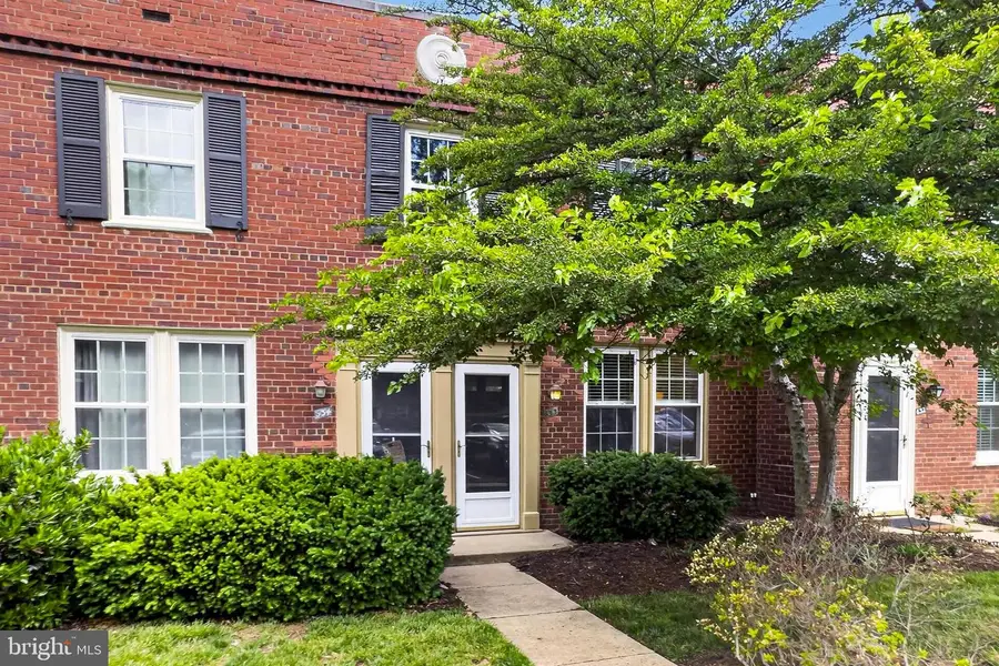2701 16th St S #633, Arlington, VA 22204 - #3