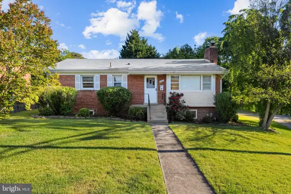 5901 1st St N, ARLINGTON, VA 22203