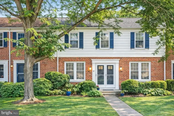 2701 16th St S #640, ARLINGTON, VA 22204