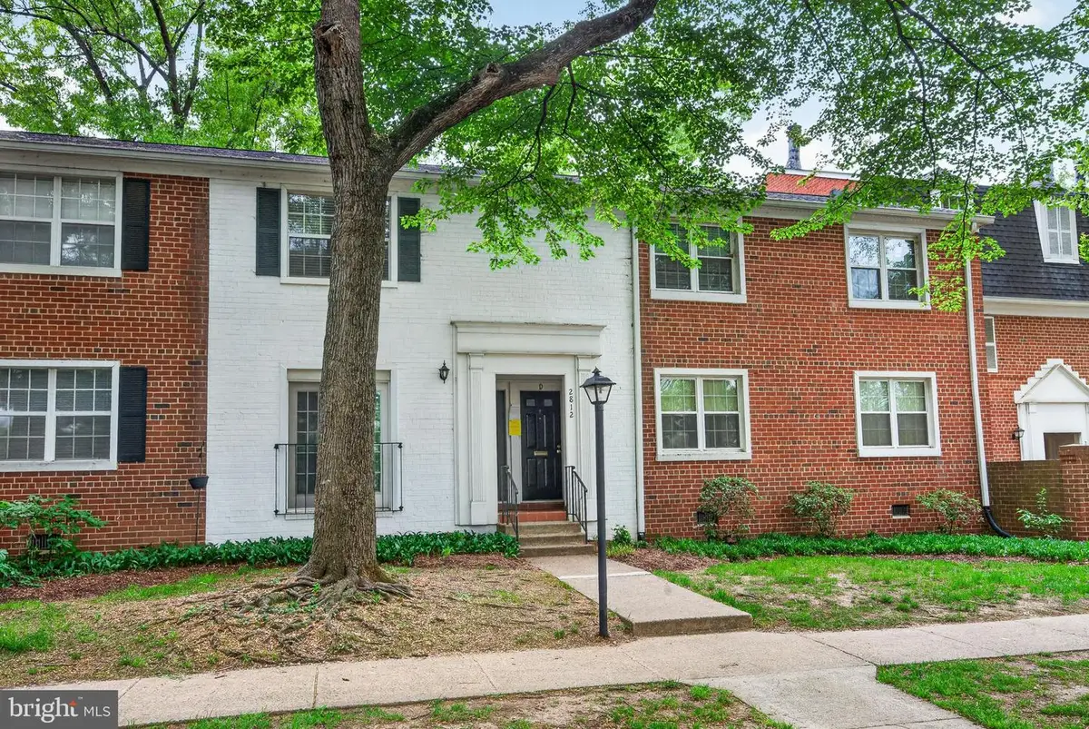 2812-d S Wakefield St #d, Arlington, VA 22206 - #1