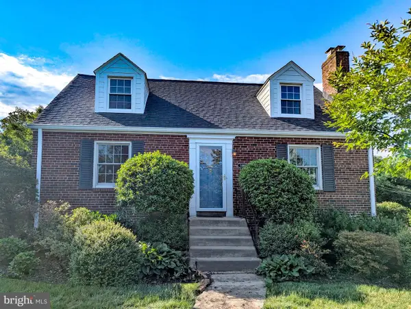 5028 25th St N, ARLINGTON, VA 22207