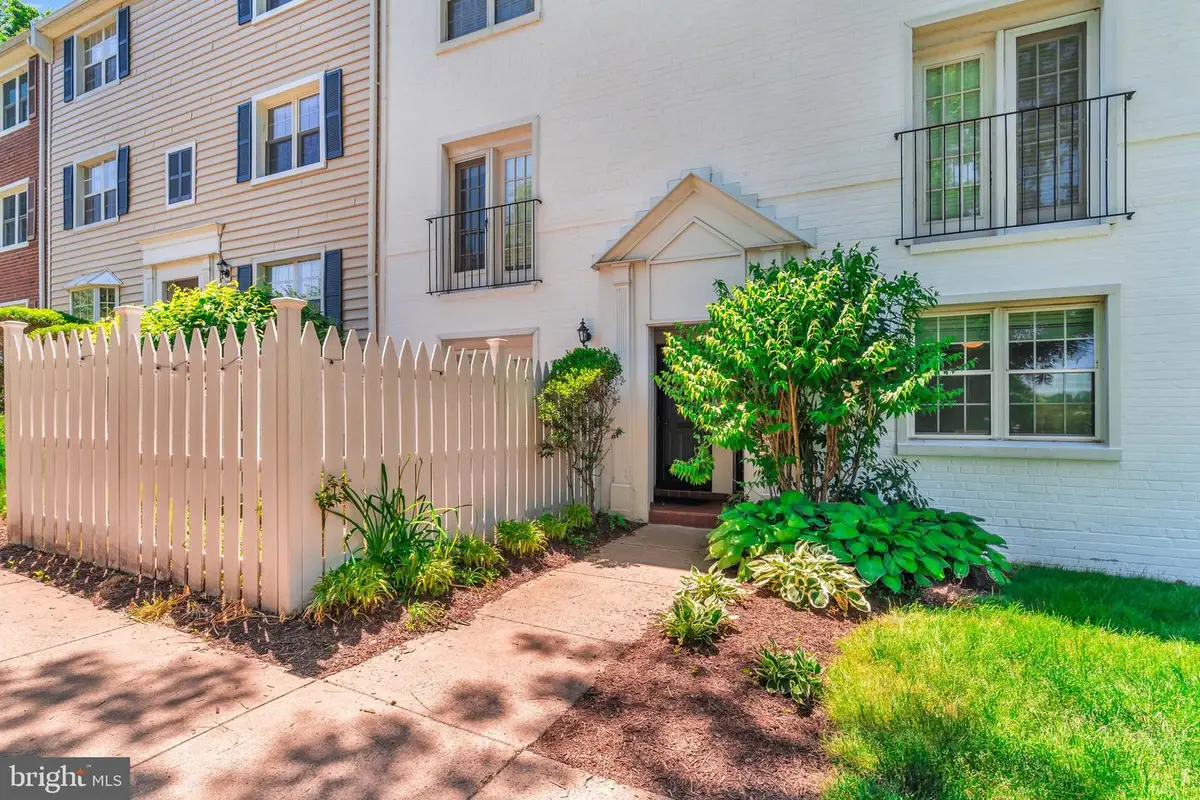 4635-a 28th Rd S #a, Arlington, VA 22206 - #1