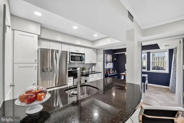 4519 28th Rd S #4-5, ARLINGTON, VA 22206