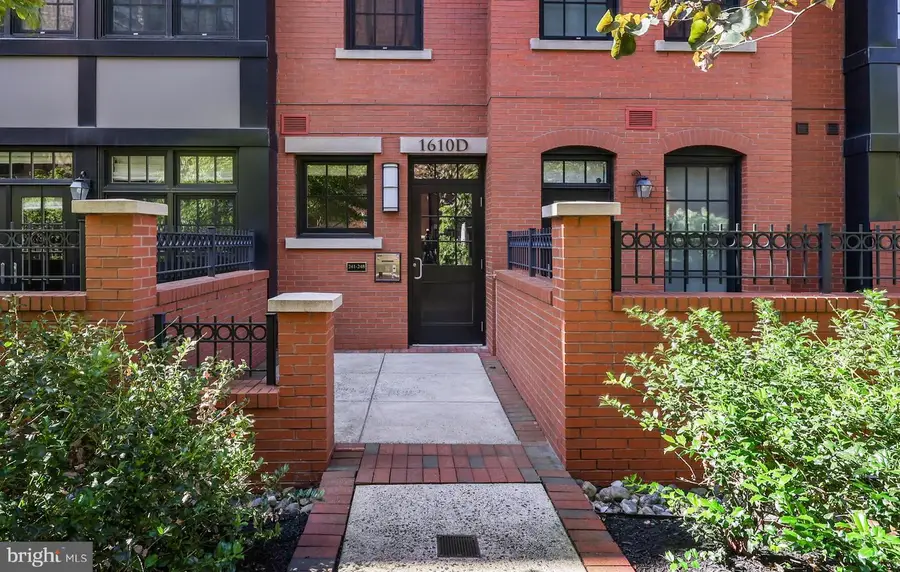1610 N Queen St #248, Arlington, VA 22209 - #3