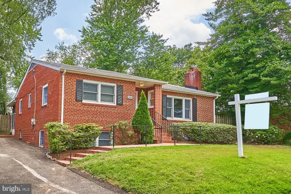 6230 Washington Blvd, ARLINGTON, VA 22205
