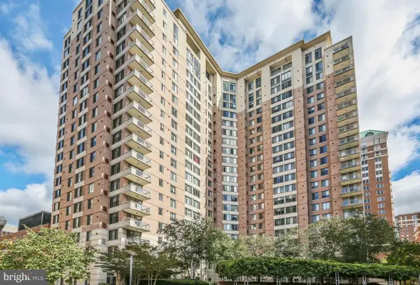 851 N Glebe Rd #1003, ARLINGTON, VA 22203