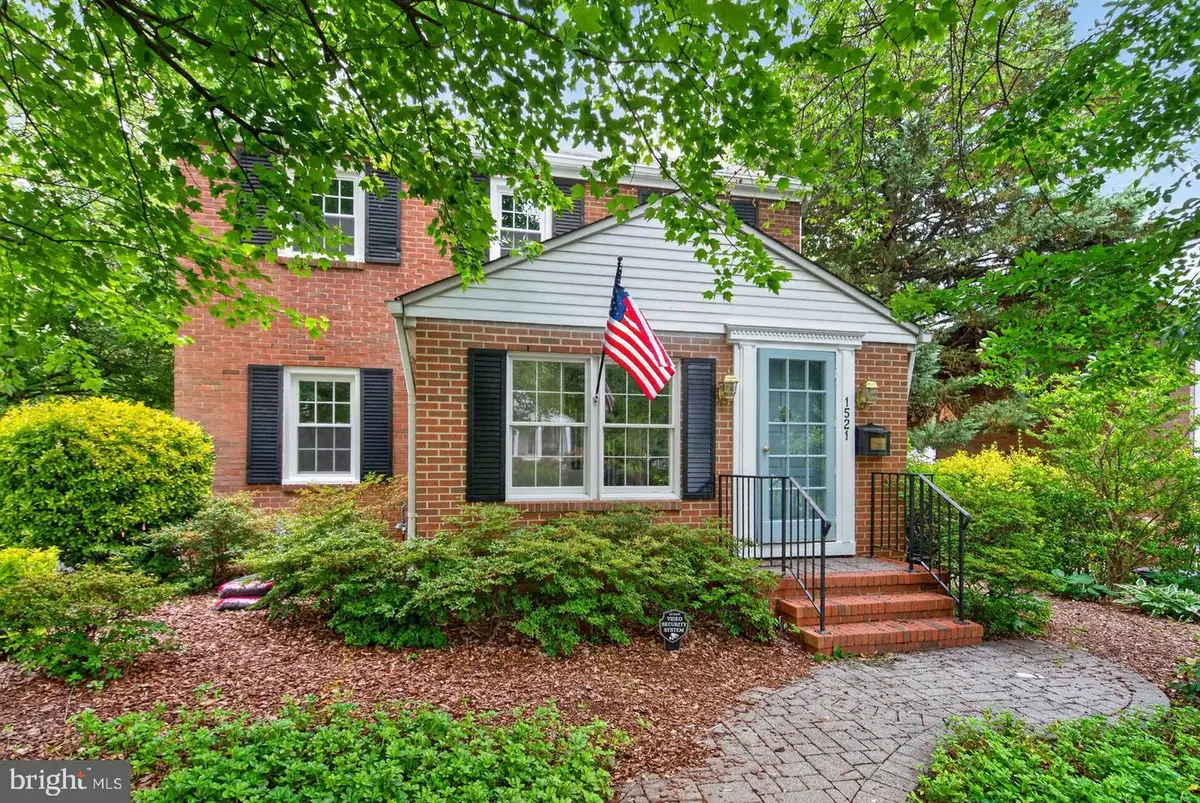 1521 N Kenilworth St, Arlington, VA 22205 - #1