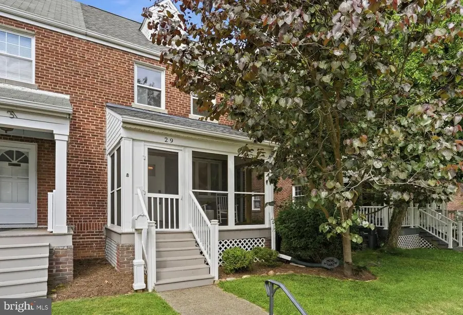 29 N Bedford St, Arlington, VA 22201 - #2