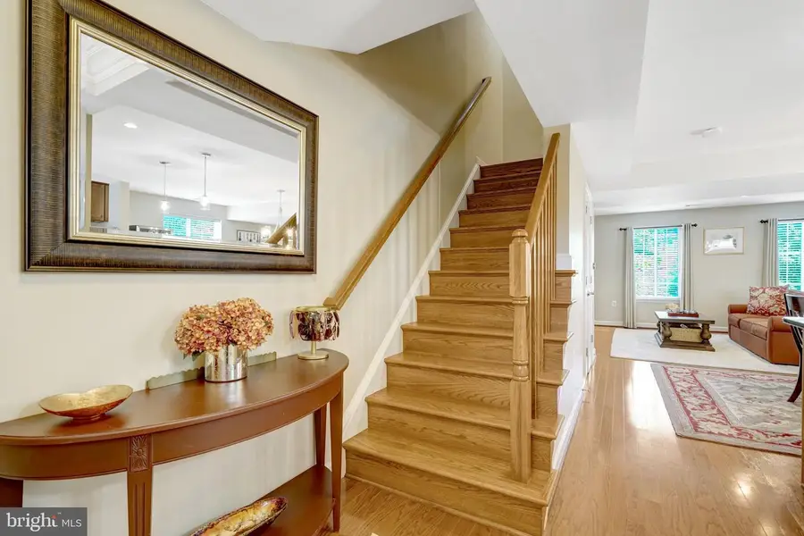 4123 S Four Mile Run Dr #b, Arlington, VA 22204 - #3
